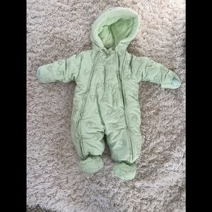 Toddler warming or Snow Suit.